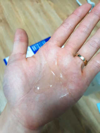 비알티씨 더 퍼스트 앰플 에센스 — 5점을 준 리뷰어가 2019년 4월 올린 사용 사진