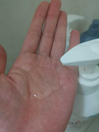 (주)에네스티 믹스베리 단백질 폭탄 샴푸 1000g — 5점을 준 리뷰어가 2020년 1월 올린 사용 사진