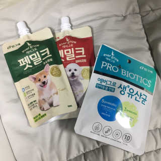 [빙그레] 에버그로 생유산균 1봉（10포입）+펫밀크2팩 — 4.5점을 준 리뷰어가 2019년 6월 올린 사용 사진
