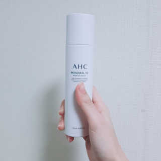 AHC 에이 에이치 씨 미니멀 10 워터리 에센스 — 5점을 준 리뷰어가 2018년 12월 올린 사용 사진
