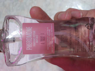레드컨테이너 페로몬향 퍼퓸 바디미스트 80ml — 4.5점을 준 리뷰어가 2020년 1월 올린 사용 사진