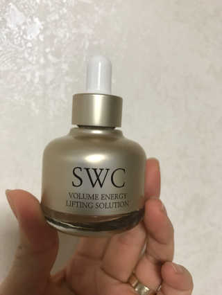 에스더블유씨 SWC 볼륨에너지 리프팅 솔루션 — 3.5점을 준 리뷰어가 2017년 1월 올린 사용 사진