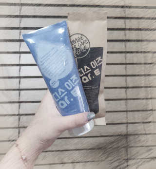 홈앤살롱 집에서 하는 모발클리닉 디스 이즈 앝 — 4점을 준 리뷰어가 2019년 9월 올린 사용 사진