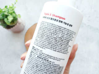 나실패밀리 트리플에스 탈모 샴푸 1000ml — 5점을 준 리뷰어가 2019년 4월 올린 사용 사진