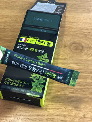 로하스웰 프랑스산 레몬밤 분말 — 3.33점을 준 리뷰어가 2018년 5월 올린 사용 사진