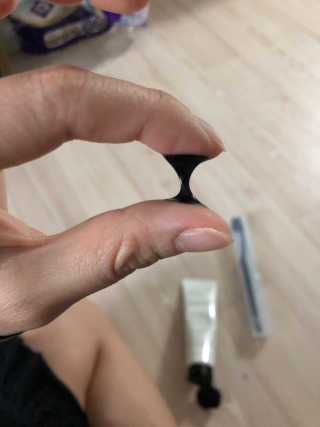 the naked object 디블랙팩치약 디블랙칫솔 세트 — 5점을 준 리뷰어가 2019년 3월 올린 사용 사진