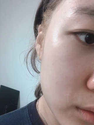 닥터로라 눈부셔 롤라 + 아티스트 롤라 마스크 — 5점을 준 리뷰어가 2018년 12월 올린 사용 사진
