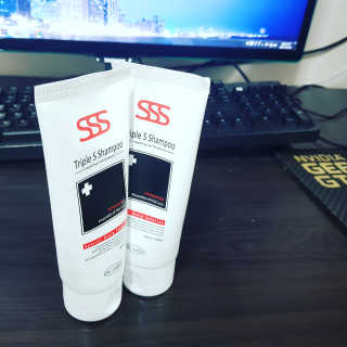나실패밀리 트리플에스 탈모 샴푸 100ml — 4.5점을 준 리뷰어가 2017년 9월 올린 사용 사진