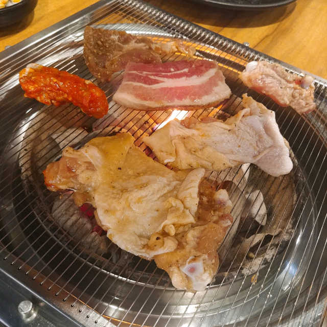 [춘여닭숯불닭갈비] 닭갈비 무한 2인+된장찌개+묵사발 리뷰 사진
