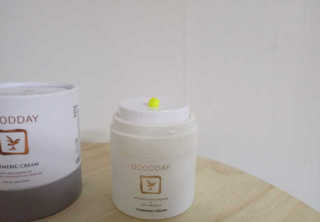 GoodDay Skincare GoodDay 강황크림 50g — 4점을 준 리뷰어가 2020년 1월 올린 사용 사진