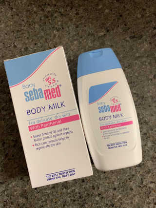 세바메드 베이비 바디밀크 200ml — 5점을 준 리뷰어가 2019년 12월 올린 사용 사진