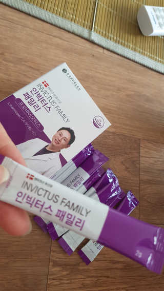 라플레 유해균을 이겨 튼튼한 장으로,  인빅터스 패밀리 — 4점을 준 리뷰어가 2019년 8월 올린 사용 사진