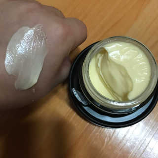 비스페라 강력보습,내 피부를 지켜주는 마유크림 — 4.5점을 준 리뷰어가 2017년 1월 올린 사용 사진