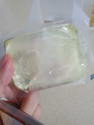 네이쳐티 화이트펄 브라운펄 60g x 6개입 2종 — 3점을 준 리뷰어가 2019년 7월 올린 사용 사진