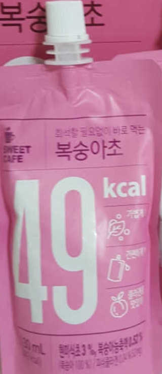 스위트 카페 스위트카페 복숭아초,자몽초 — 1점을 준 리뷰어가 2018년 8월 올린 사용 사진