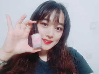 터치인솔 노포어블럼 프라이머 — 4.67점을 준 리뷰어가 2018년 4월 올린 사용 사진