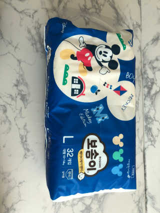 보솜이 베이비케어 팬티형 기저귀 — 5점을 준 리뷰어가 2019년 3월 올린 사용 사진