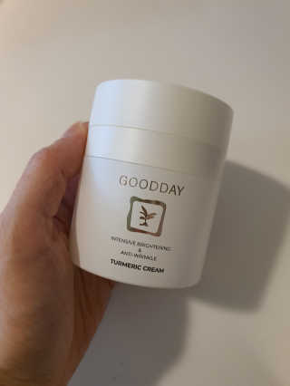 GoodDay Skincare GoodDay 강황크림 50g — 5점을 준 리뷰어가 2020년 1월 올린 사용 사진