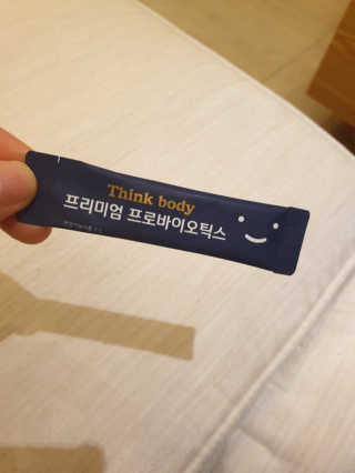 띵크바디 THINKBODY프리미엄프로바이오틱스 유산균 — 5점을 준 리뷰어가 2019년 9월 올린 사용 사진