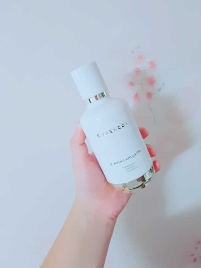 브이라이트 에멀전 리뷰 사진