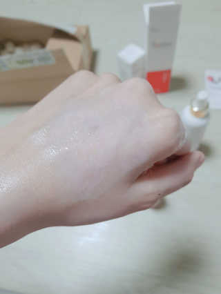 닥터모두 아웃도어  스킨 에너자이저 +선세럼 — 5점을 준 리뷰어가 2019년 1월 올린 사용 사진