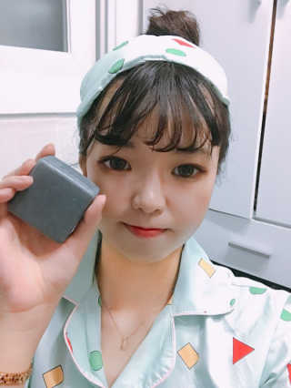 킴앤추 (KIM&CHOO) 굿바이 블랙,레드 비누 — 4.67점을 준 리뷰어가 2018년 7월 올린 사용 사진