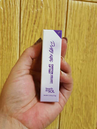 터치인솔 프리티필터 쉬폰 벨벳 립틴트 — 4.5점을 준 리뷰어가 2018년 10월 올린 사용 사진