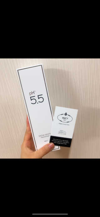 포므시 스노우화이트클렌징폼pH5.5 — 5점을 준 리뷰어가 2019년 7월 올린 사용 사진