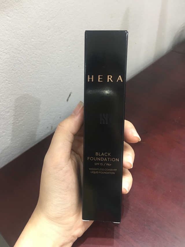 헤라 블랙 파운데이션 리뷰 사진