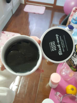 푸츄푸츄 Real repair skin cell premium patch — 4점을 준 리뷰어가 2018년 10월 올린 사용 사진