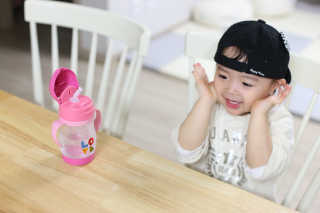 마더플레이스 스트로우보틀 — 4점을 준 리뷰어가 2018년 4월 올린 사용 사진