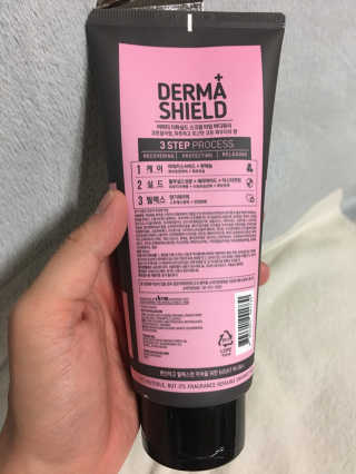 어파티 더마실드 바디워시 코튼블러썸 300ml — 5점을 준 리뷰어가 2018년 7월 올린 사용 사진