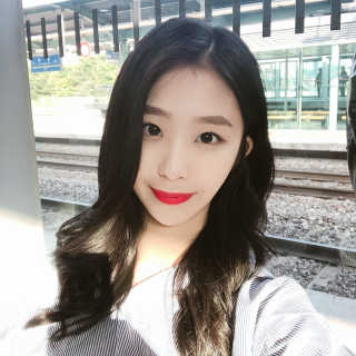 M카롱 반할만큼 달콤한 수제마카롱 — 4.17점을 준 리뷰어가 2018년 5월 올린 사용 사진