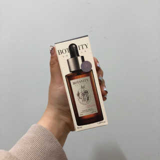 보타니티 [홍]조[진]정[결]케어 플라본 세럼 — 4.67점을 준 리뷰어가 2018년 5월 올린 사용 사진