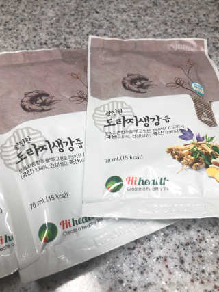[하이헬스] 환절기에 좋은 참진한 도라지생강즙 30포 — 5점을 준 리뷰어가 2019년 11월 올린 사용 사진