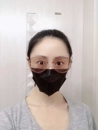 [블루캐롯] 힐링타임 가습마스크 1박스 — 5점을 준 리뷰어가 2019년 7월 올린 사용 사진