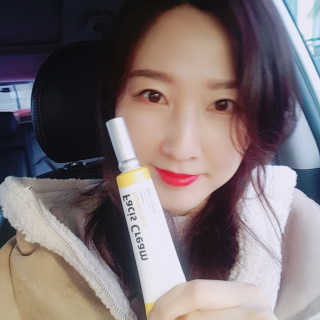 파시스 펩타이드 리프팅 크림 — 5점을 준 리뷰어가 2019년 2월 올린 사용 사진