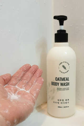 (주)에네스티 내추럴 촉촉  오트밀 바디워시 500ml — 4점을 준 리뷰어가 2020년 3월 올린 사용 사진