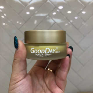 GoodDay Skincare GoodDay 강황 크림 — 5점을 준 리뷰어가 2019년 7월 올린 사용 사진