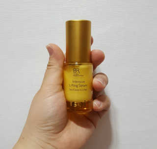 아이소이 불가리안 로즈 인텐시브 리프팅 세럼 20ml 탄력세럼 — 5점을 준 리뷰어가 2018년 5월 올린 사용 사진
