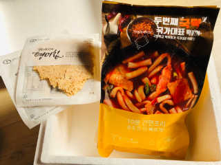 두번째 국떡 국가대표 떡볶이 1팩 + 영미칩 2봉 증정 — 5점을 준 리뷰어가 2019년 2월 올린 사용 사진