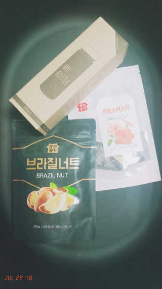 장수농가 브라질너트, 히비스커스 — 5점을 준 리뷰어가 2018년 7월 올린 사용 사진