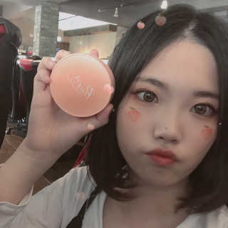 [블랙루즈] 피치 커버 벨벳 쿠션 2종 중 택1 — 4점을 준 리뷰어가 2019년 10월 올린 사용 사진