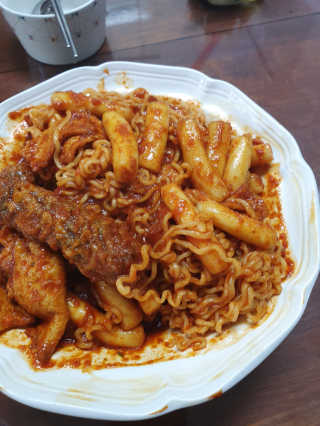 화곡미담 옛날 떡볶이 — 5점을 준 리뷰어가 2020년 3월 올린 사용 사진