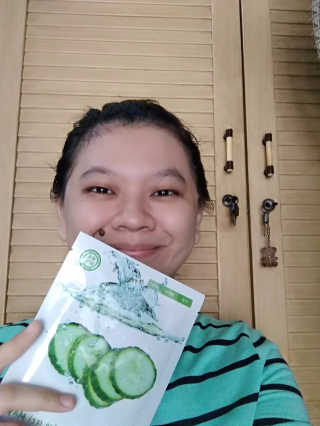 CRE8SKIN(크리에이트스킨) It's Real Color Cucumber — 5점을 준 리뷰어가 2017년 6월 올린 사용 사진