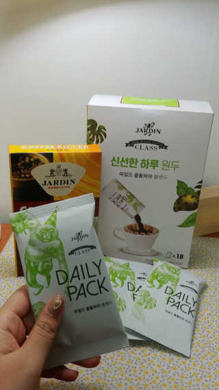 (주)쟈뎅 [쟈뎅] 클래스 신선한 하루 원두+여과지 SET — 5점을 준 리뷰어가 2019년 3월 올린 사용 사진