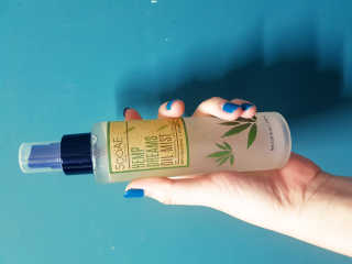 수애뉴욕 햄프 드림즈 오일 미스트 — 4.5점을 준 리뷰어가 2019년 11월 올린 사용 사진