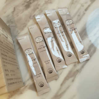 [하우투잇] 뤼에르 쿠르브 블랙 10ml x 30포 총 300ml — 5점을 준 리뷰어가 2020년 3월 올린 사용 사진