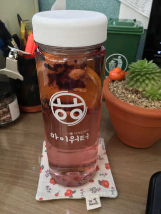 ㅎㅎ마이워터 ㅎㅎ 마이워터 과일워터팩+전용보틀_레몬오렌지 — 3.33점을 준 리뷰어가 2017년 9월 올린 사용 사진