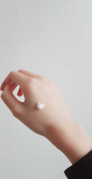 바디홀릭 인샤워 바디퍼퓸 옐로우포션 250ML — 4점을 준 리뷰어가 2019년 4월 올린 사용 사진